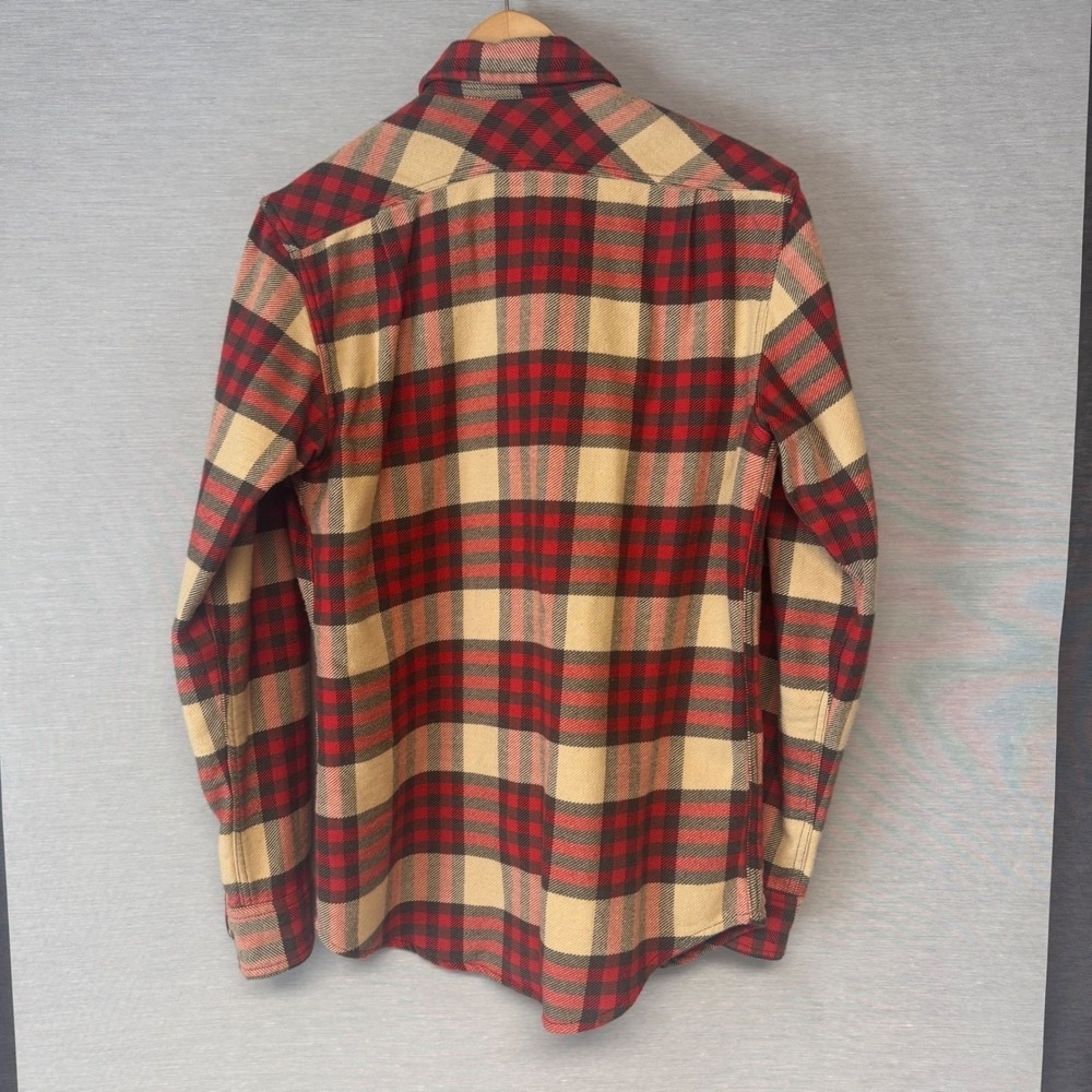 Filson Heavy Field Shirt Men's XS Red Tan Plaid Long Sleeve Button Up Overshirt - Picture 2 of 6